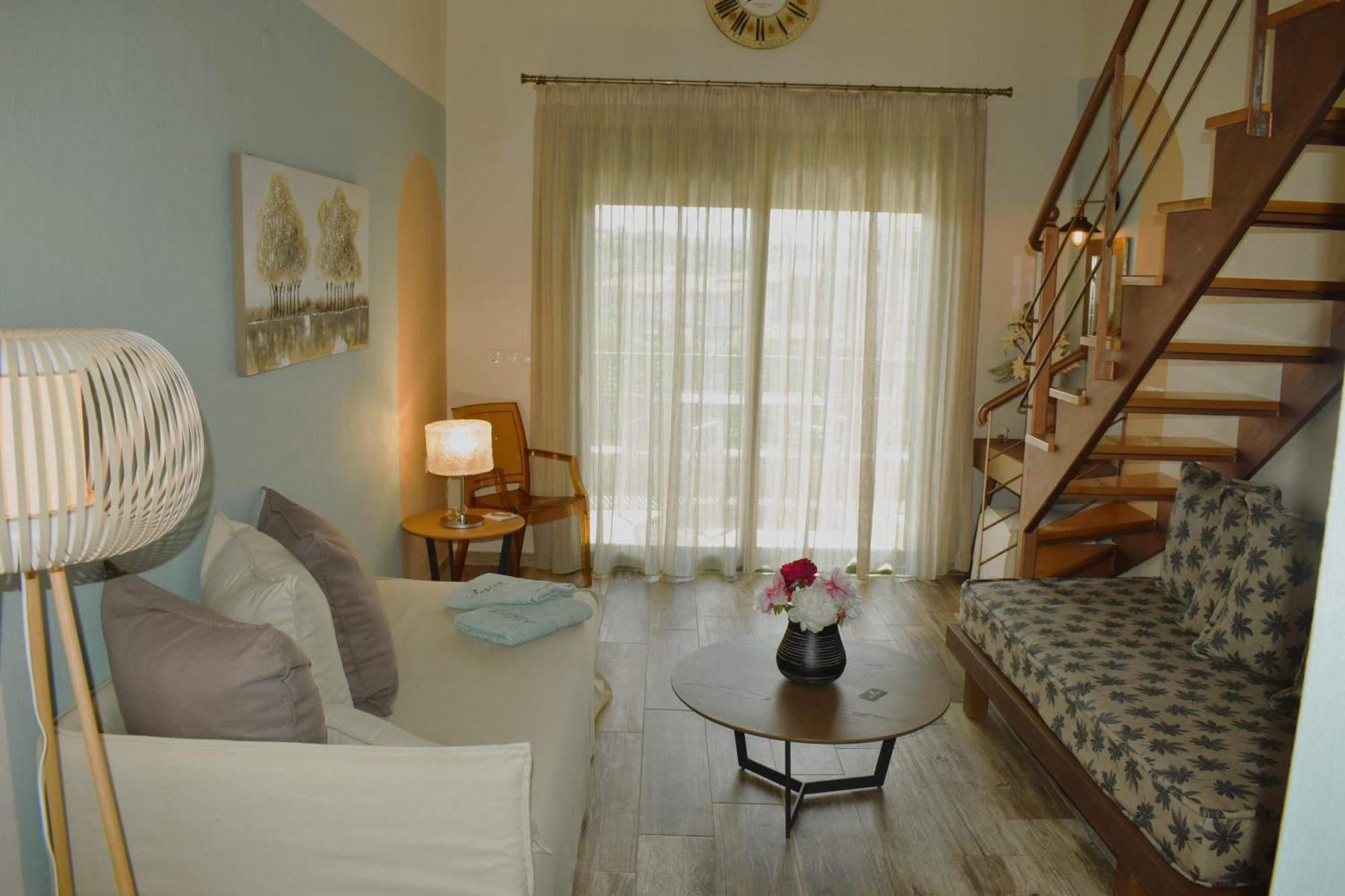 Alegria Suites Нікіті Екстер'єр фото