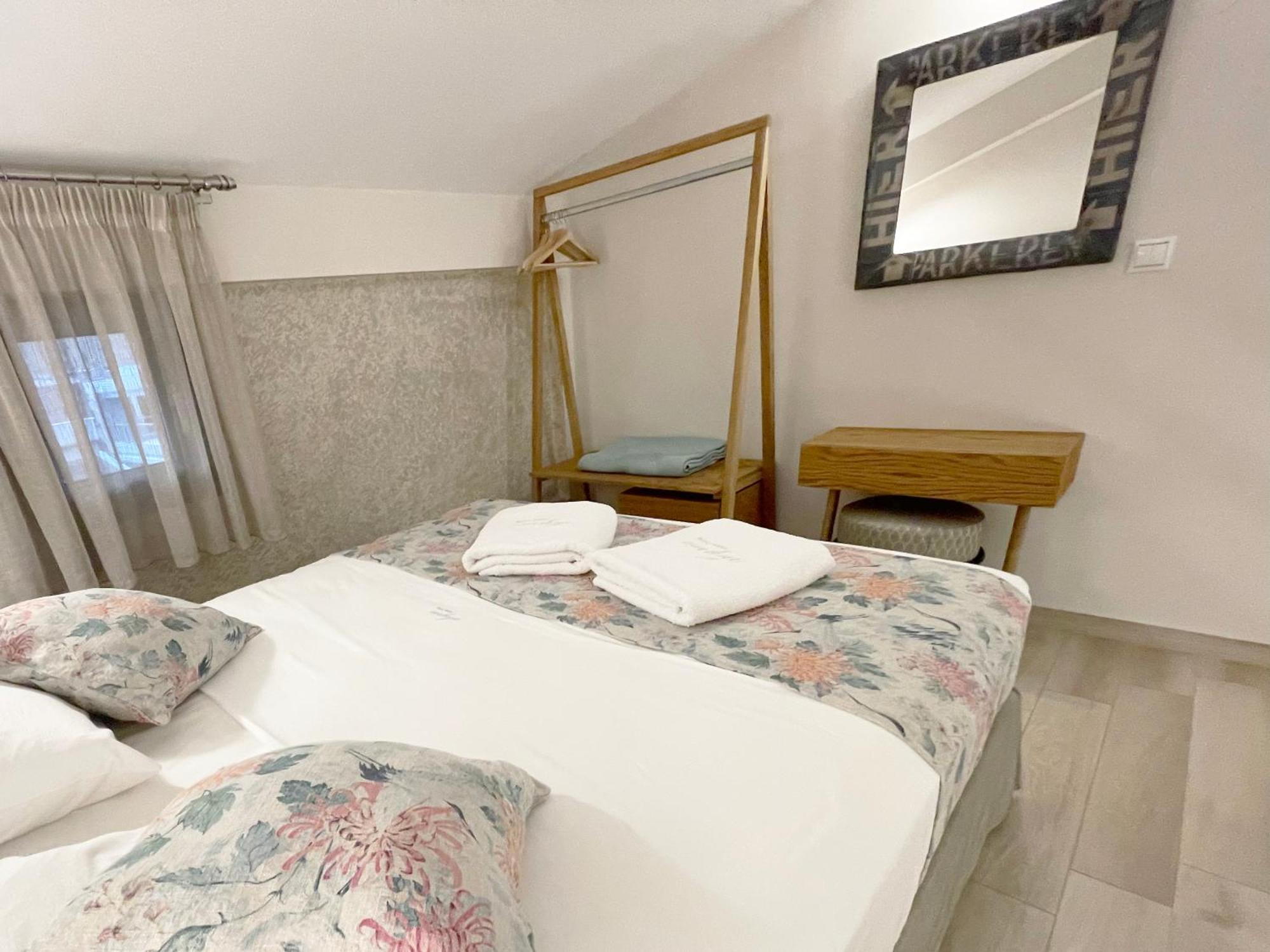 Alegria Suites Нікіті Екстер'єр фото